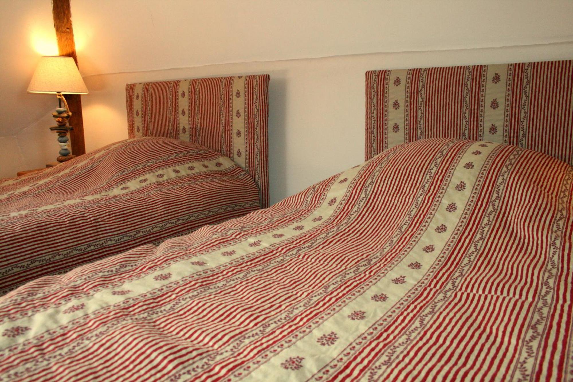 Chambres D'Hotes Du Jay La Guerche-sur-l'Aubois Buitenkant foto